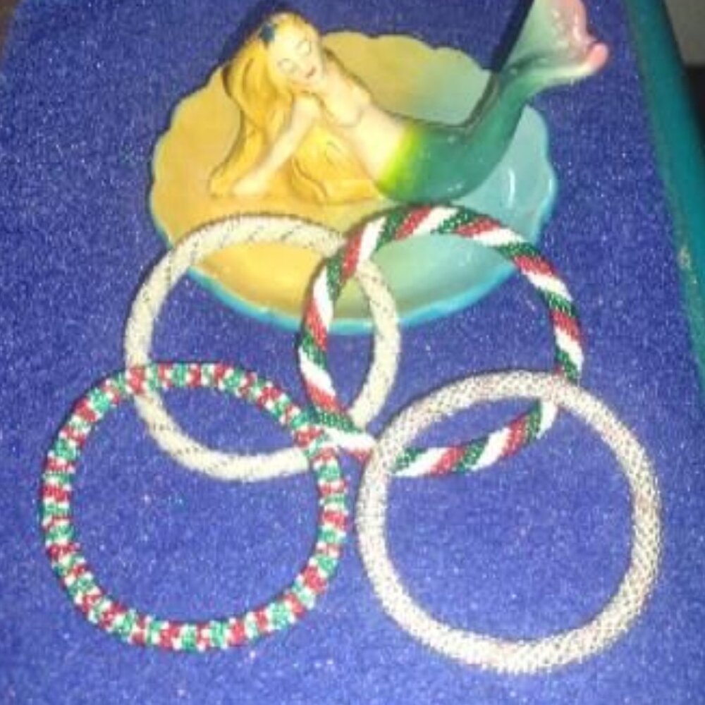 Sashka Co Glass Bead Christmas Colors Bracelets (set of 4)